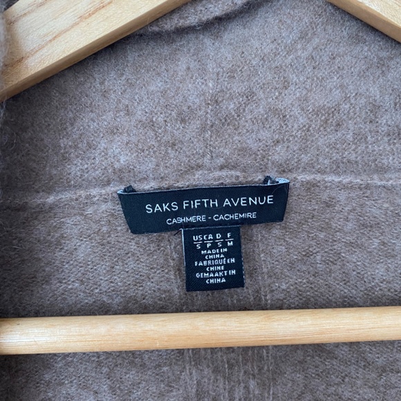 Saks fifth avenue cashmere open cardigan - Picture 4 of 5